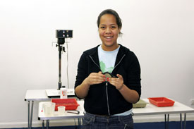 Colston's Girls' School - Ashlee Taylor demonstrating darkroom techniques.