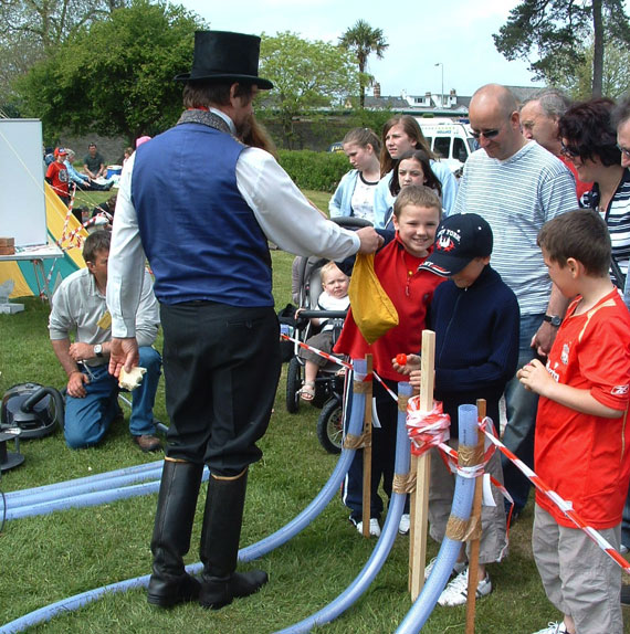 Newton Abbot Town & GWR Museum - Learning Atmospheric principles.